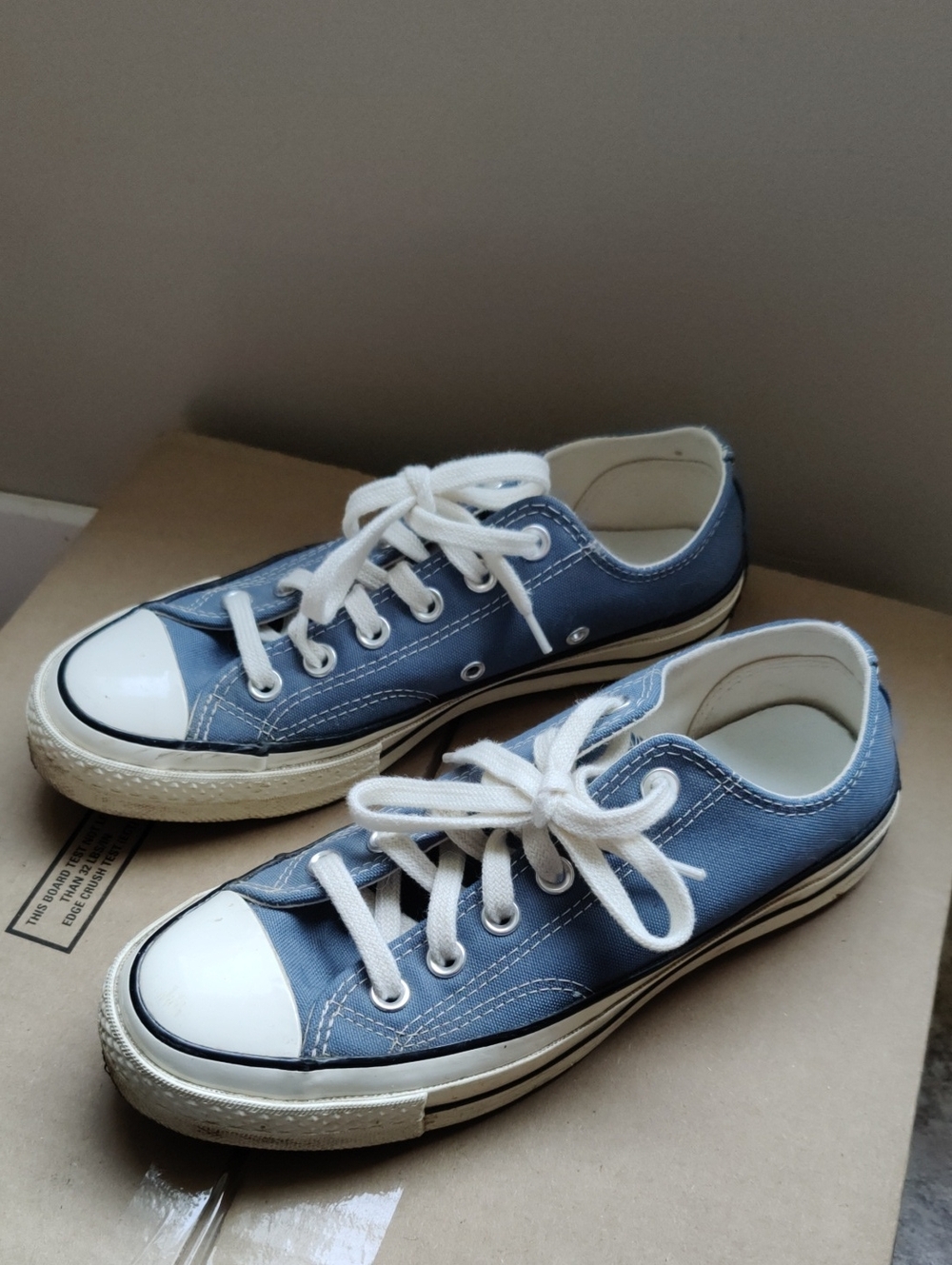 Converse Size 7